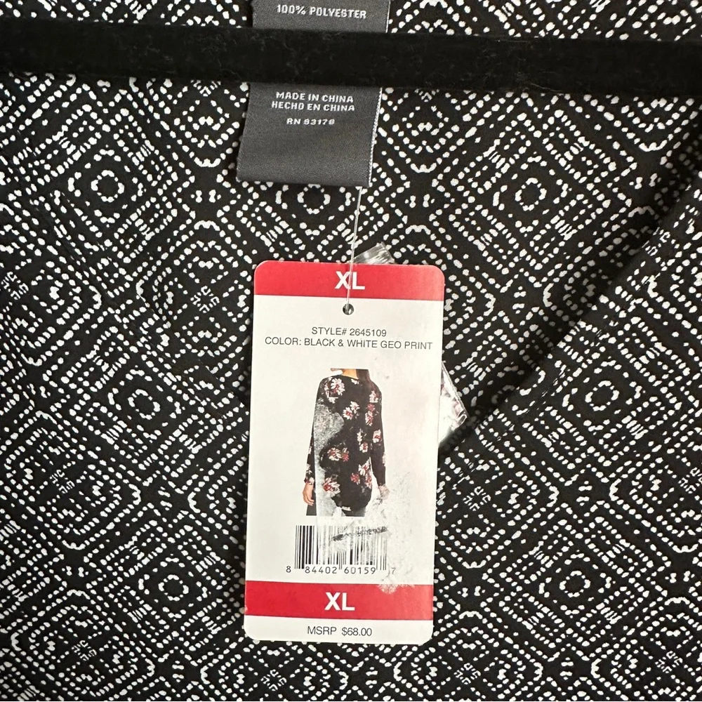 Chelsea & Theodore Geometric Print Blouse Sz XL‎ NEW - Picture 4 of 8